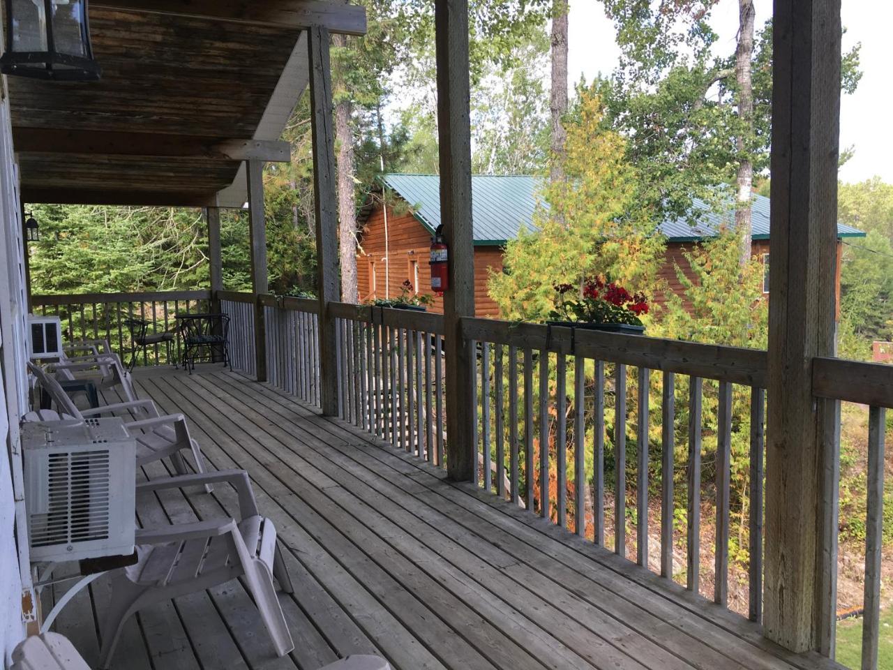 Muskie Bay Resort Nestor Falls Exterior foto