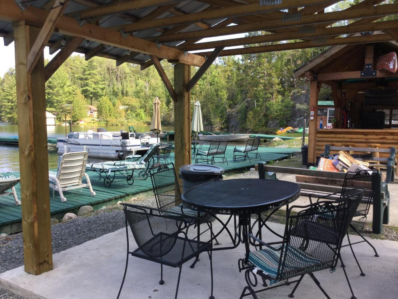 Muskie Bay Resort Nestor Falls Exterior foto