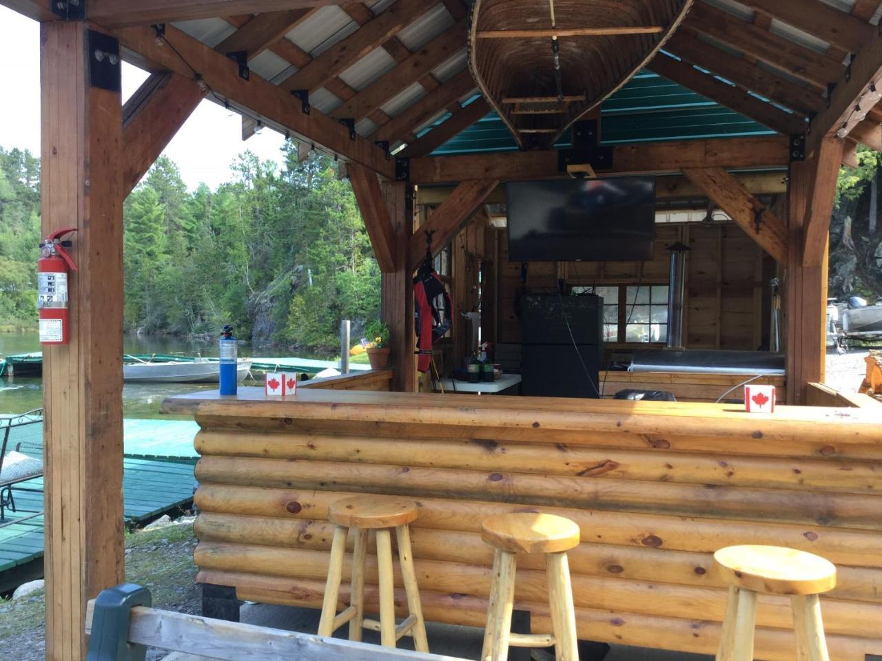 Muskie Bay Resort Nestor Falls Exterior foto